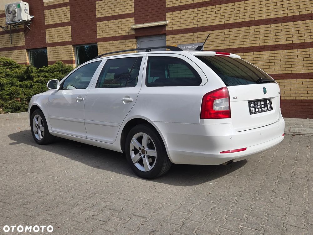 Skoda Octavia 2.0 TDI DPF Sport Edition - 11