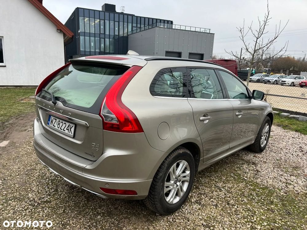 Volvo XC 60 - 4