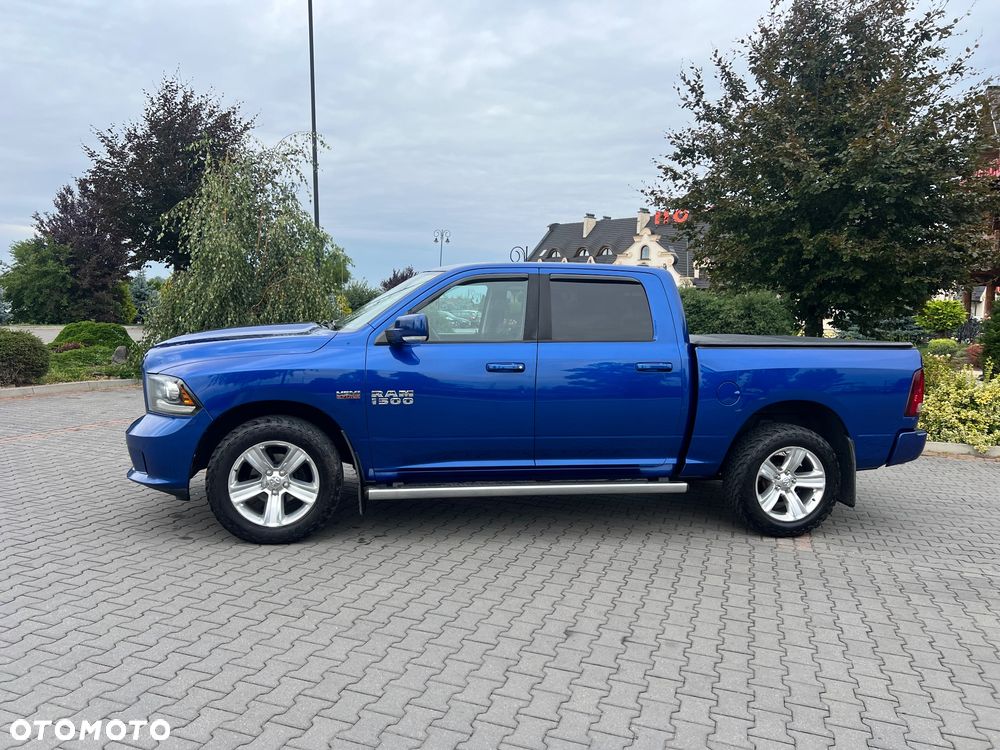 Dodge RAM - 4