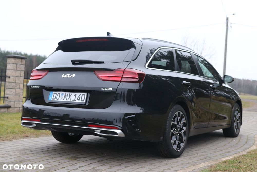 Kia Ceed 1.5 T-GDI DCT7 OPF GT Line - 12