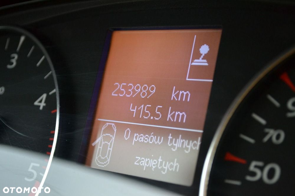 Renault Laguna - 16