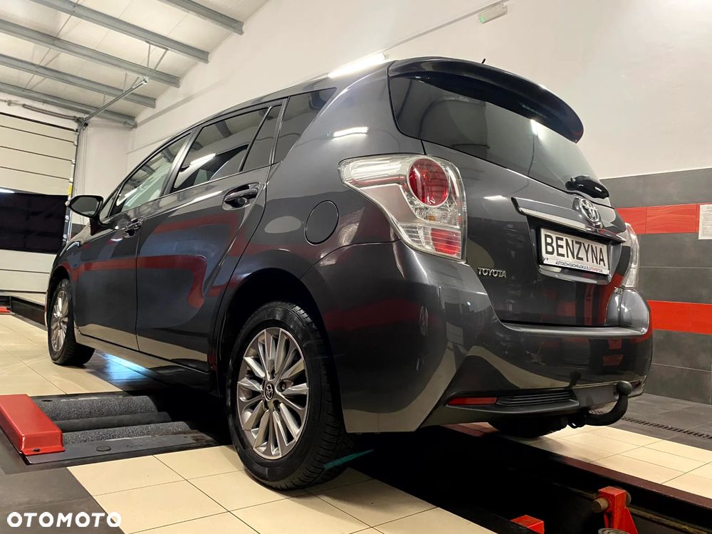 Toyota Verso 1.6 Active 7os - 8