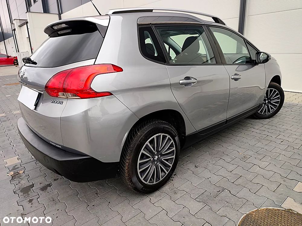 Peugeot 2008 1.2 Pure Tech Active - 6
