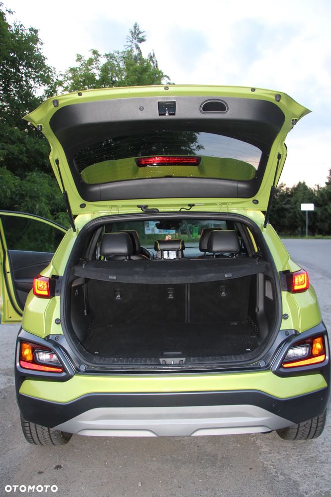 Hyundai Kona - 11