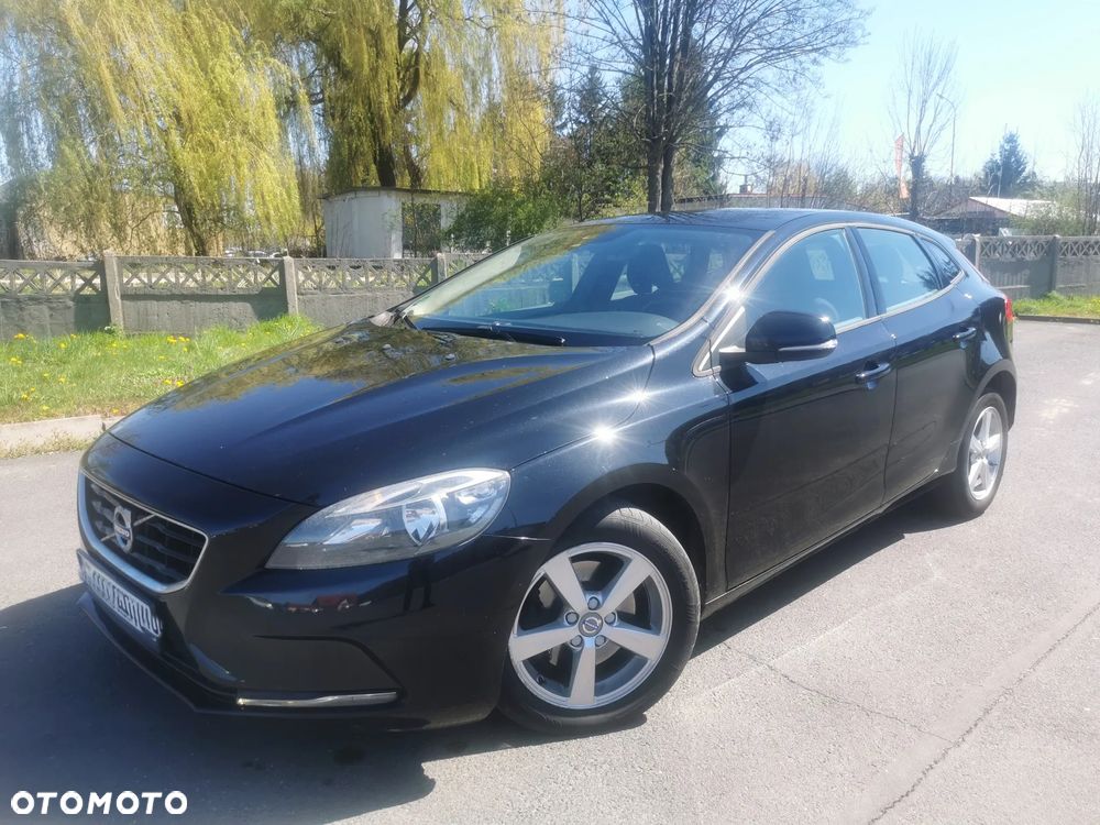 Volvo V40 T2 Summum - 1
