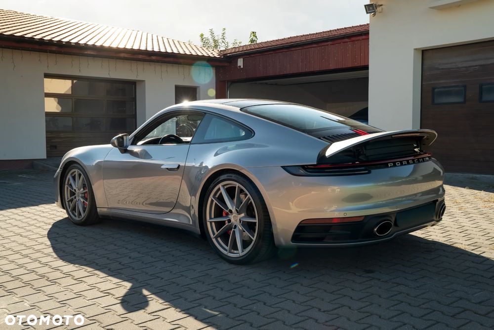 Porsche 911 - 18