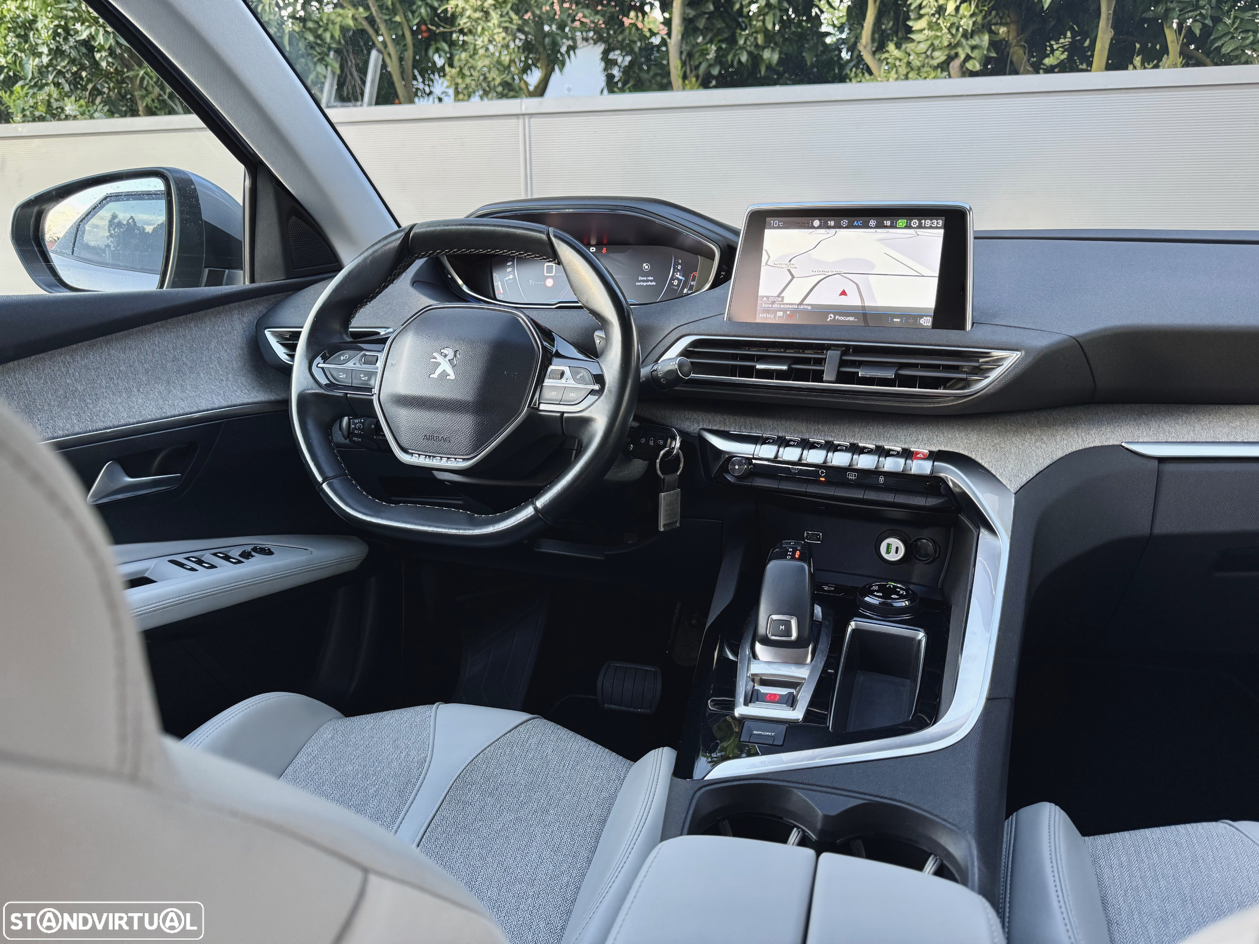 Peugeot 3008 1.5 BlueHDi Allure EAT8 - 10