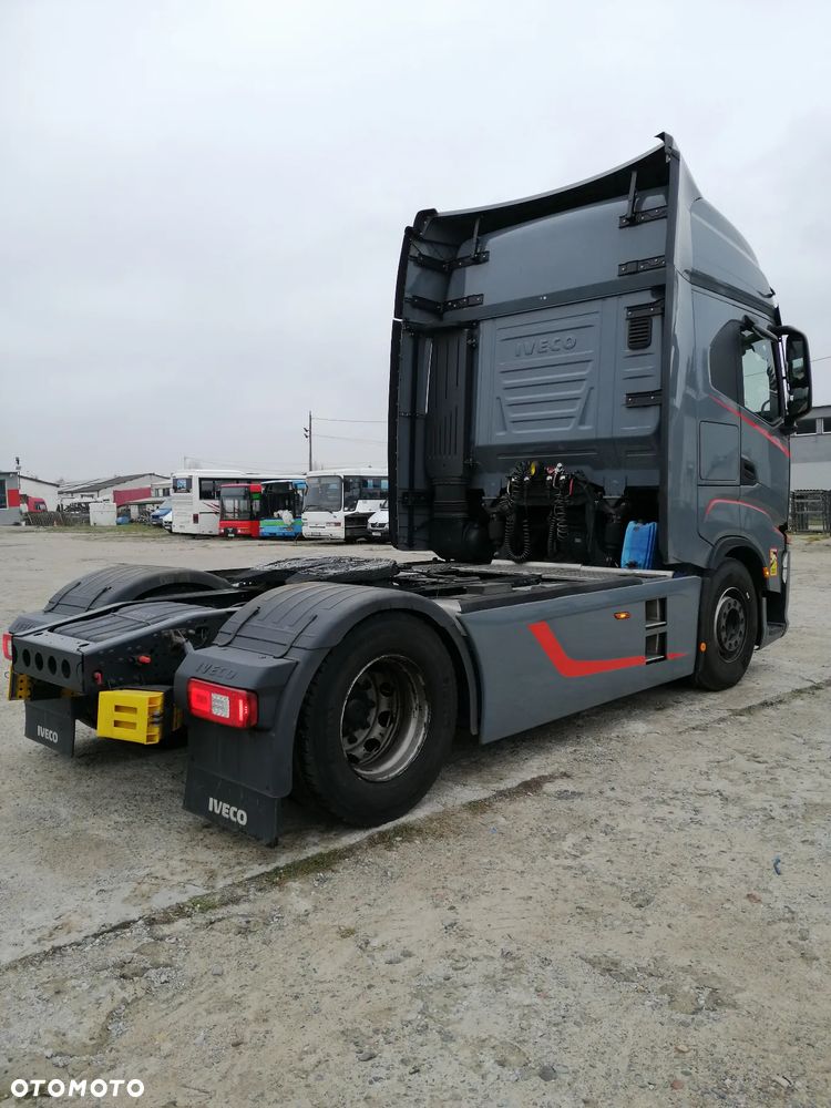 Iveco S-WAY - 10