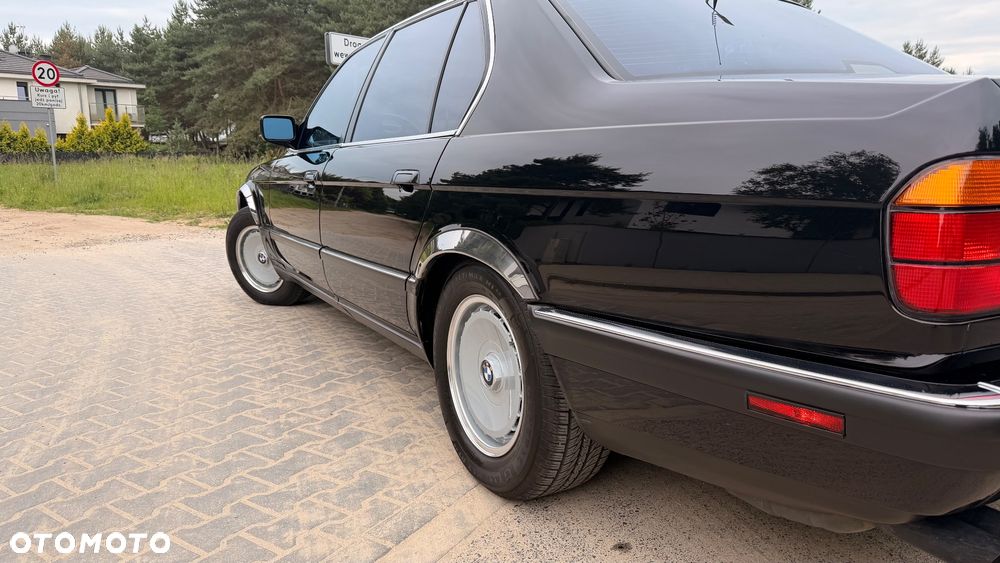 BMW Seria 7 - 13
