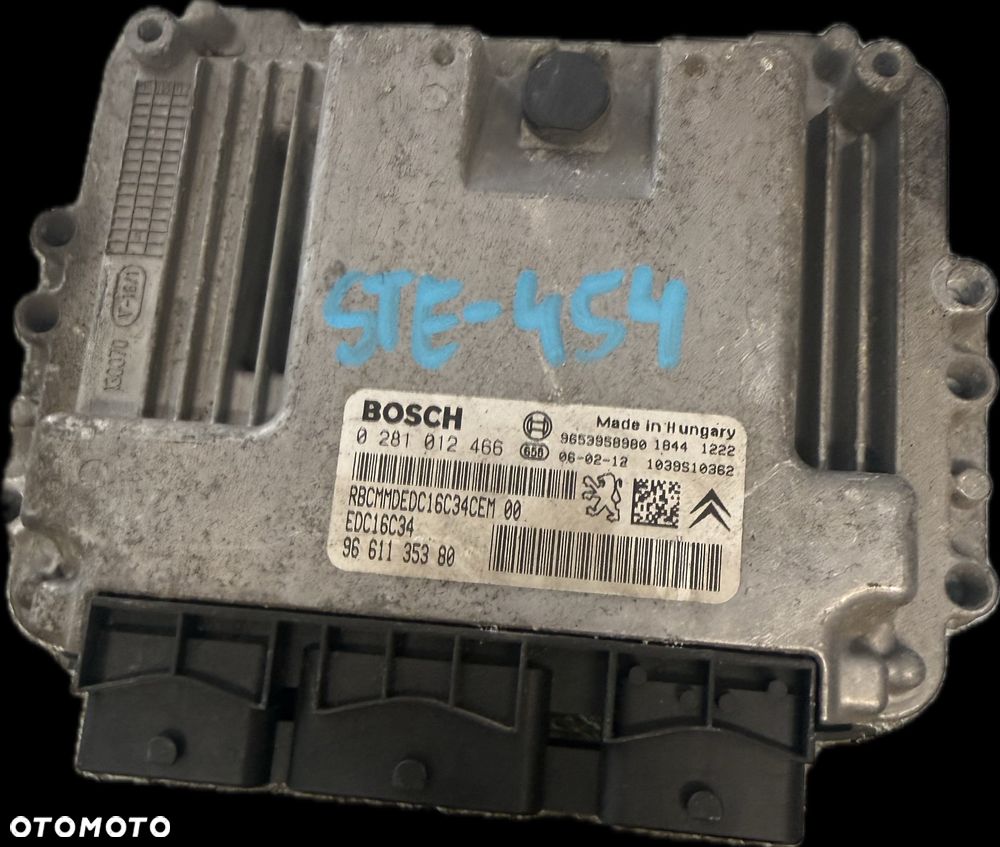 Sterownik Silnika Ecu Komputer Citroen Peugeot 9664843780 - 1