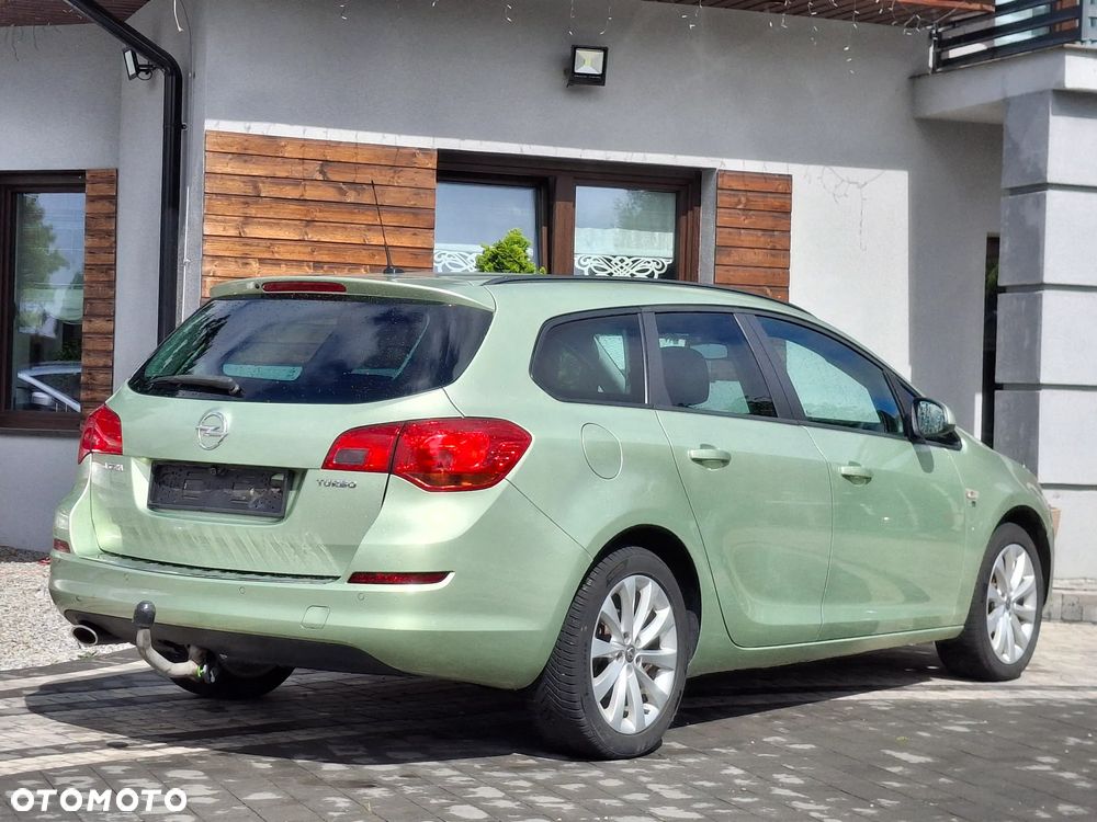 Opel Astra 1.4 Turbo Cosmo - 20