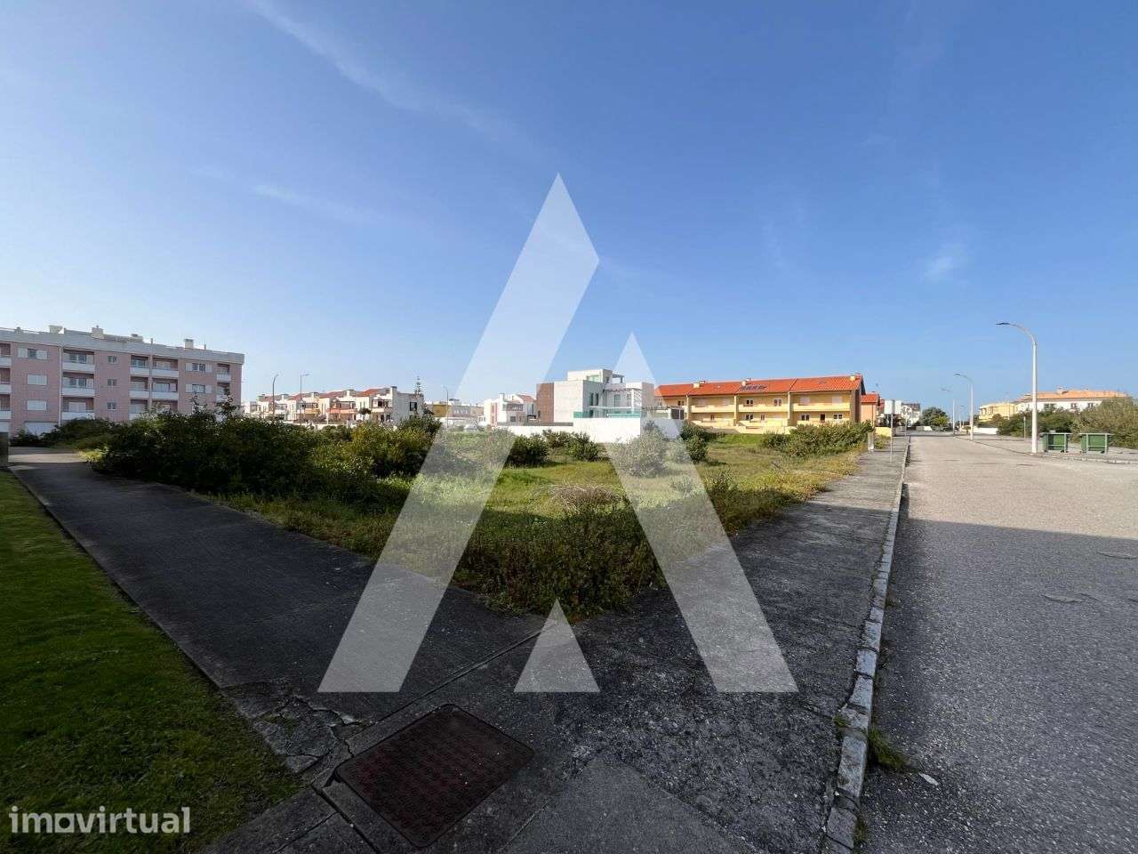 Lote de terreno, situado a 2 minutos da Praia da Vagueira - Grande imagem: 2/17