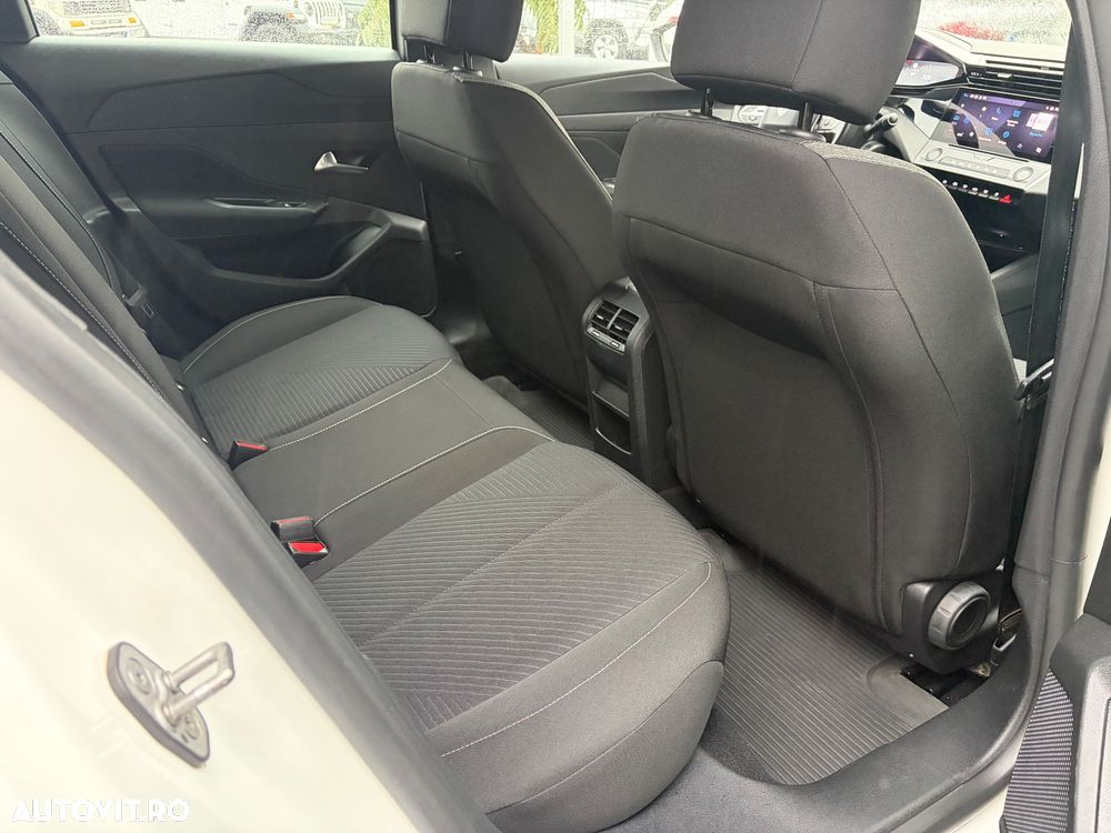 Peugeot 308 1.2L PureTech 130 S&S EAT8 Active - 34
