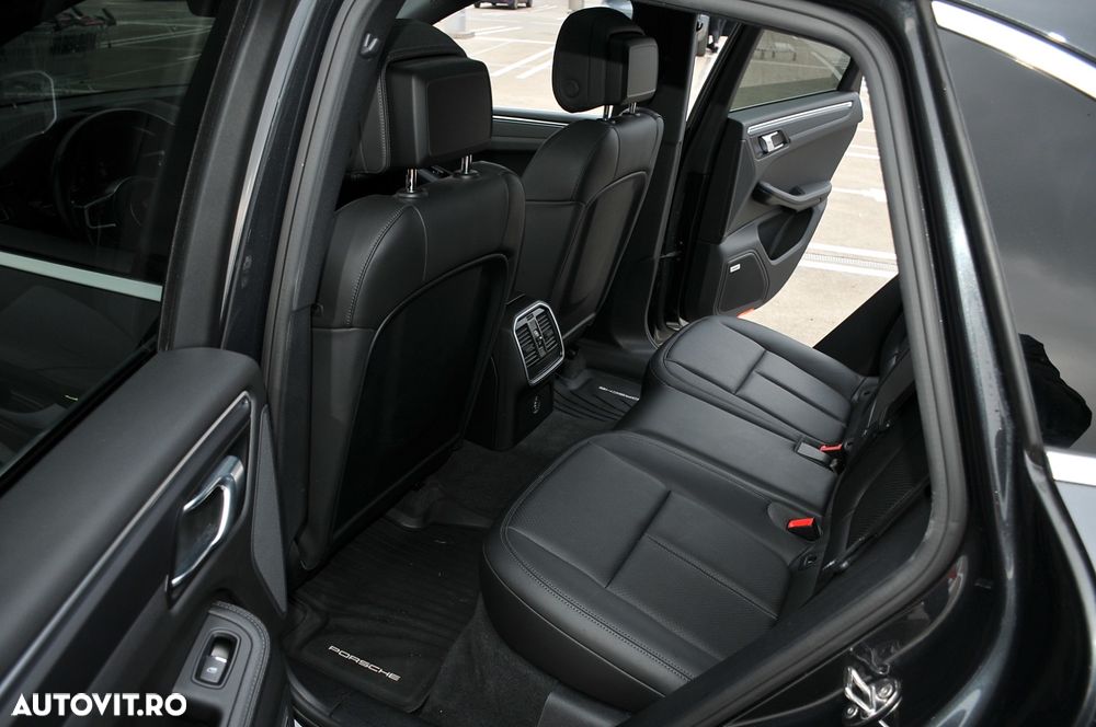Porsche Macan PDK - 11