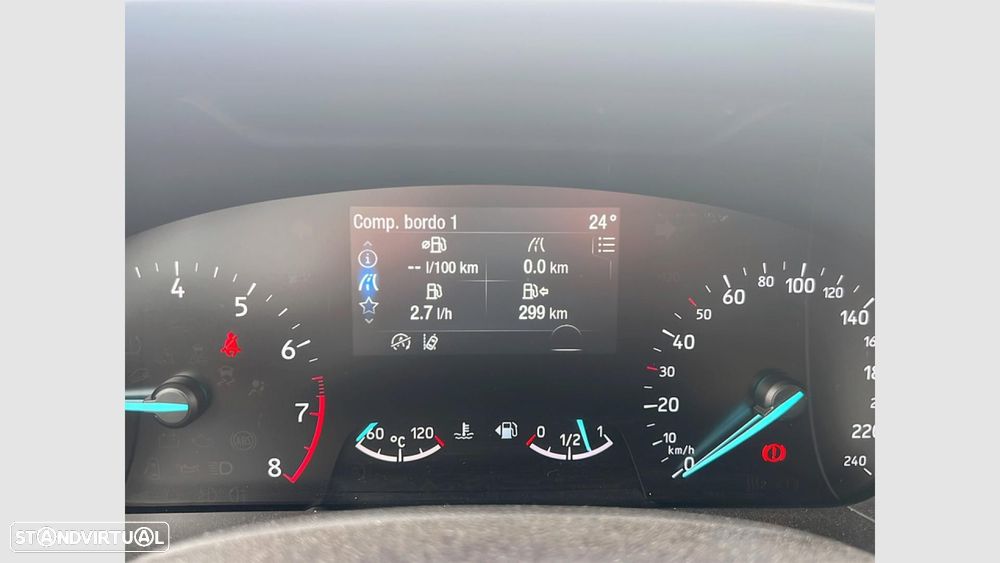 Ford Focus 1.0 EcoBoost MHEV ST-Line - 15