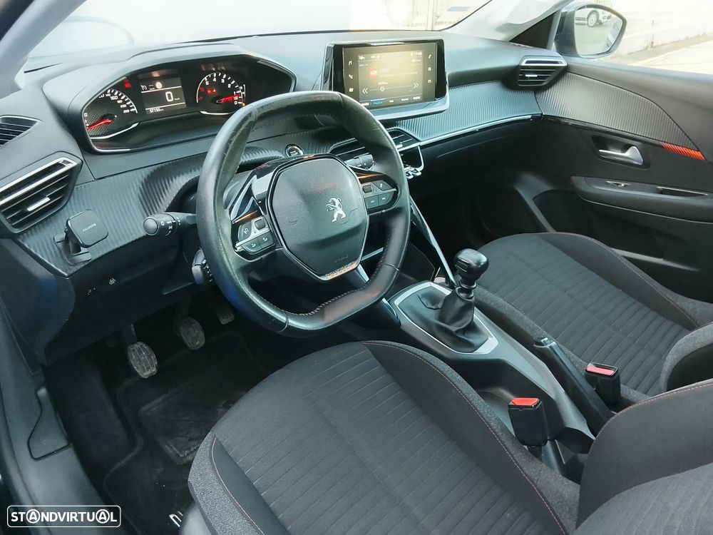 Peugeot 208 1.2 PureTech Active - 4