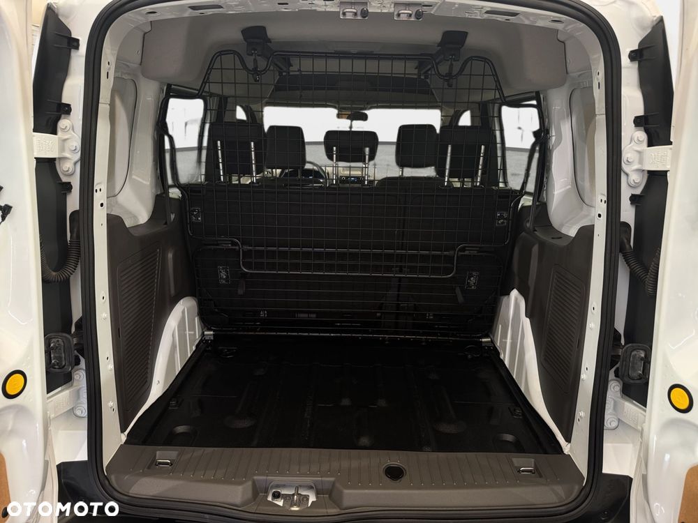 Ford Transit Connect - 13