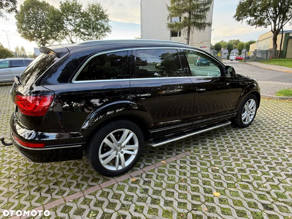 Audi Q7 2011 photo 5
