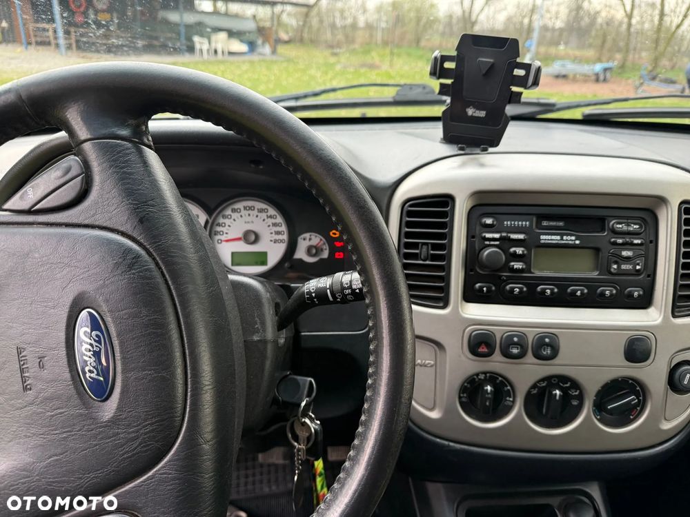 Ford Maverick 2.3 - 6