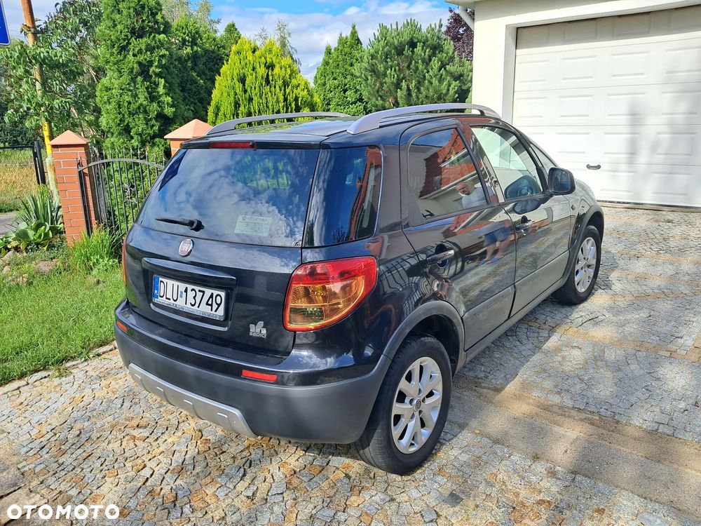 Fiat Sedici 1.6 16V 4x4 Emotion - 2