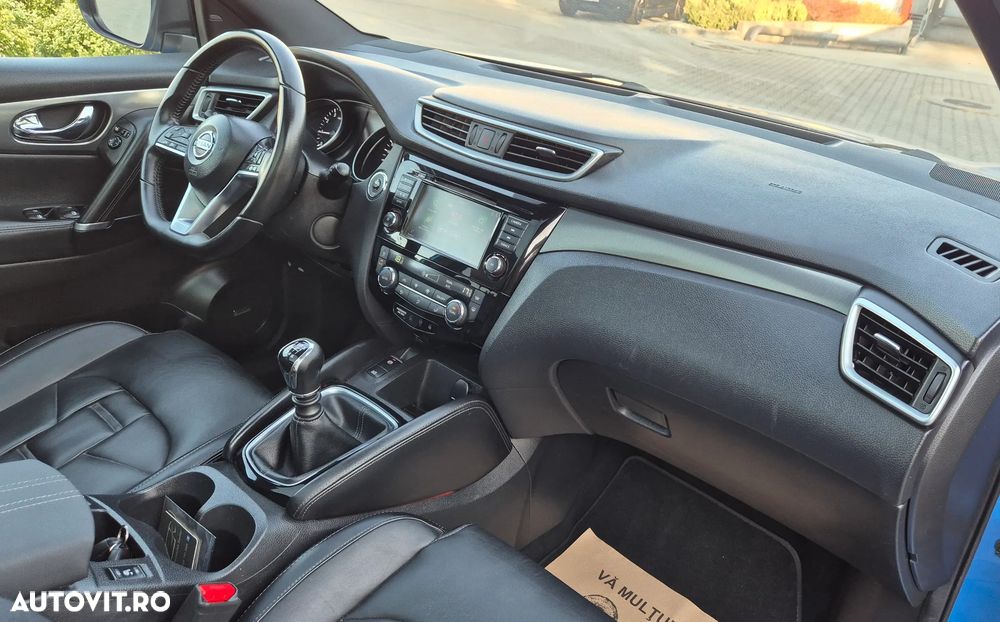 Nissan Qashqai 1.3 DIG-T TEKNA - 29