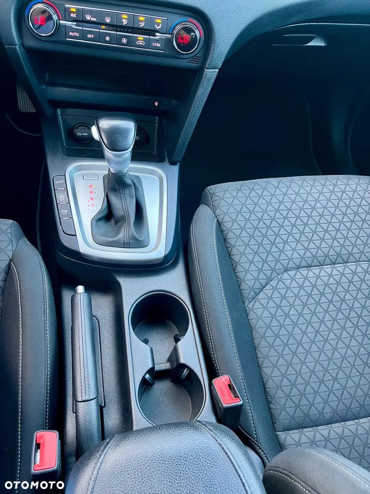 Kia Ceed 1.4 T-GDI L DCT - 18