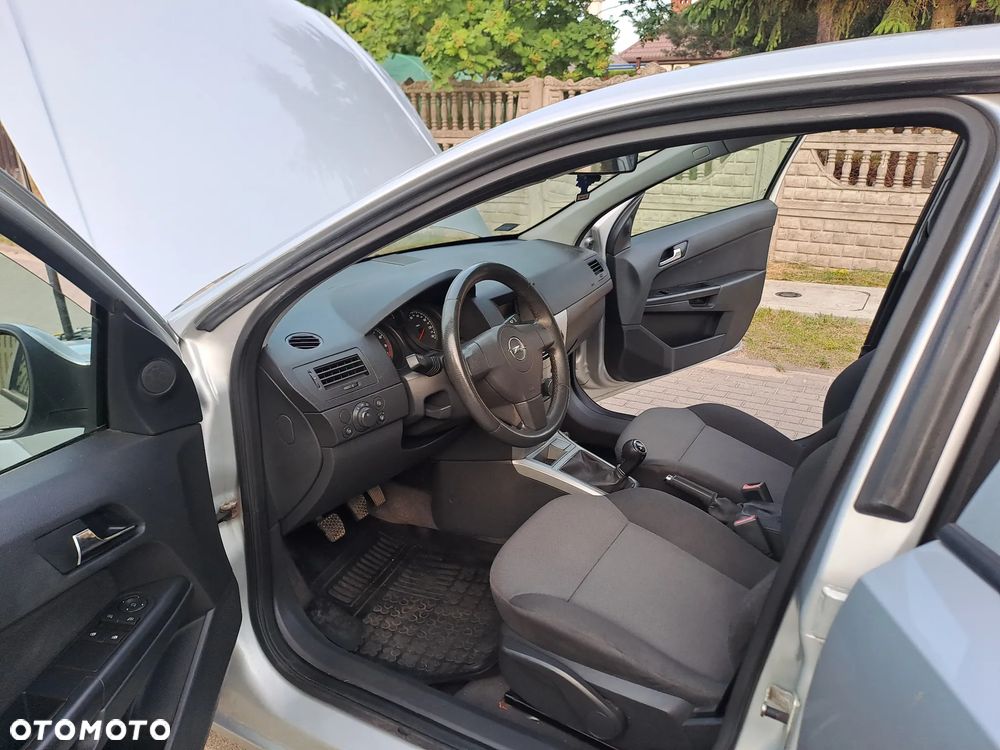 Opel Astra 1.6 - 7