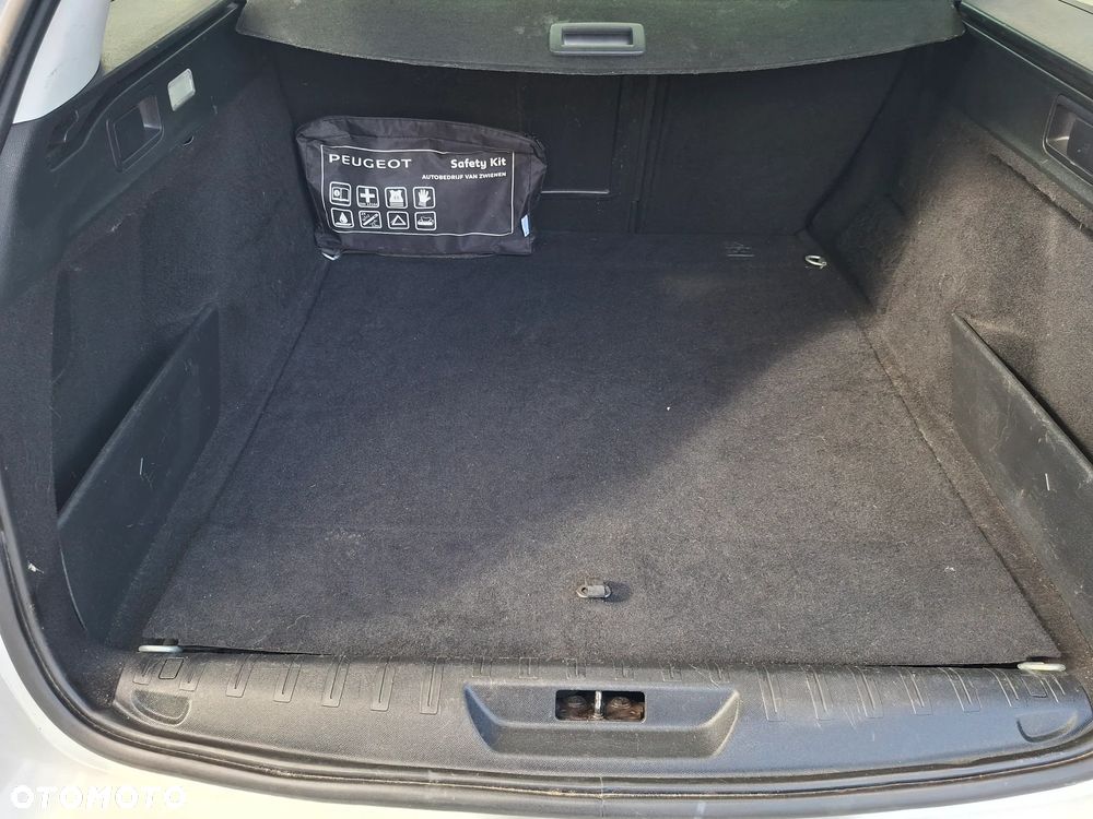 Peugeot 308 1.6 BlueHDi Business Line S&S - 20