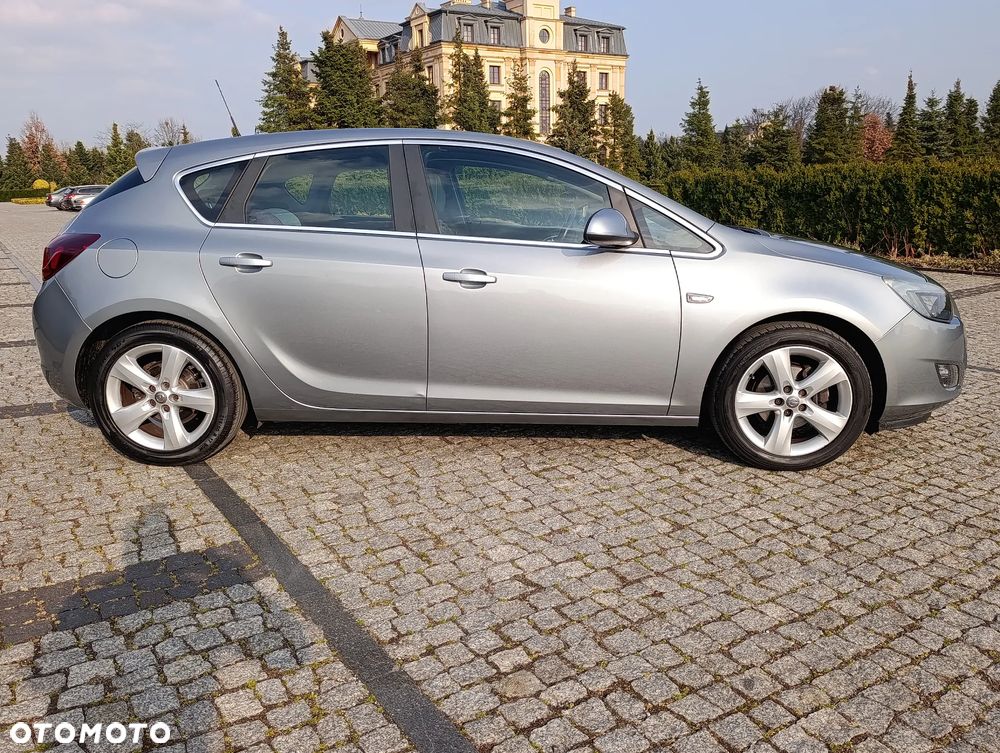 Opel Astra 1.4 Turbo Design Edition - 6
