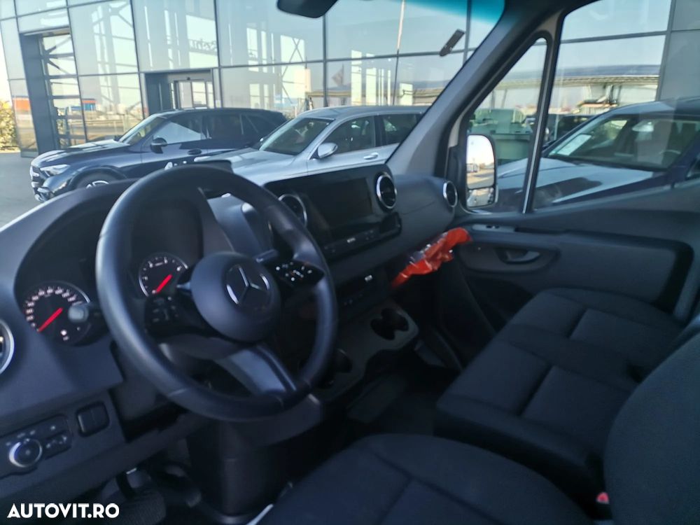 Mercedes-Benz Sprinter 317 cdi KA Long PRO 9G-TRONIC - 13