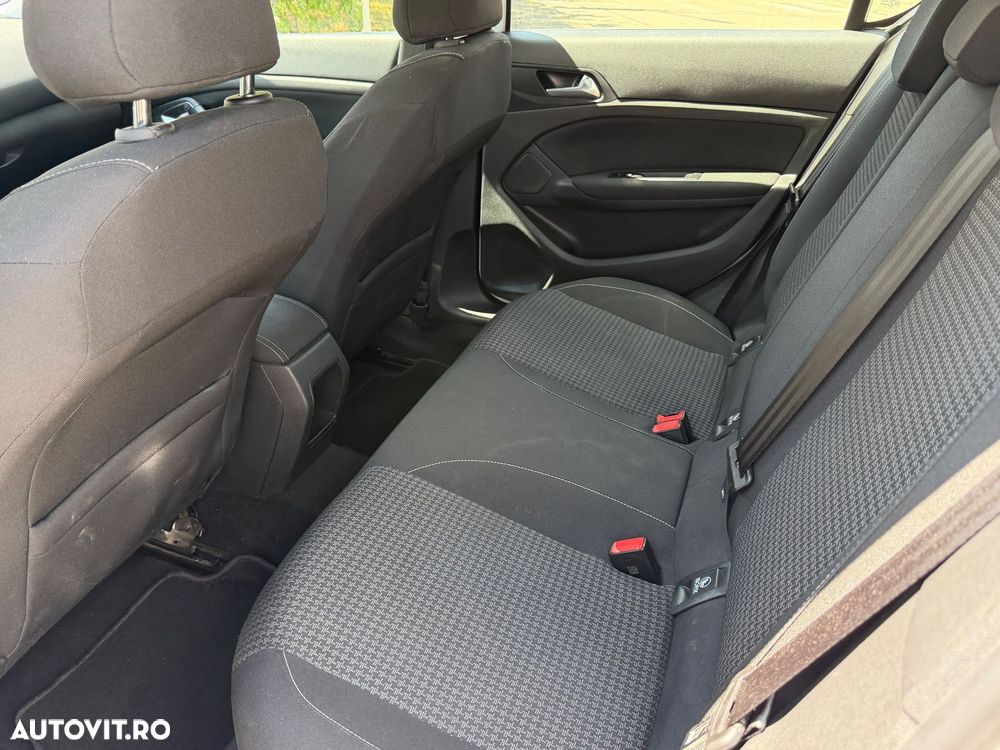 Peugeot 308 1.5L BlueHDI BVM6 Allure - 5