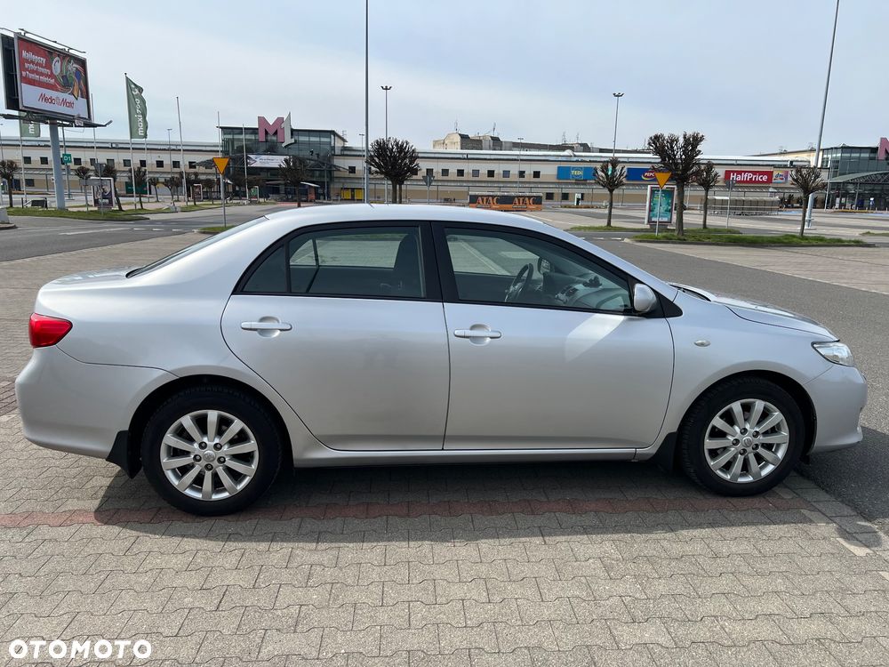 Toyota Corolla 1.6 2010 - 3