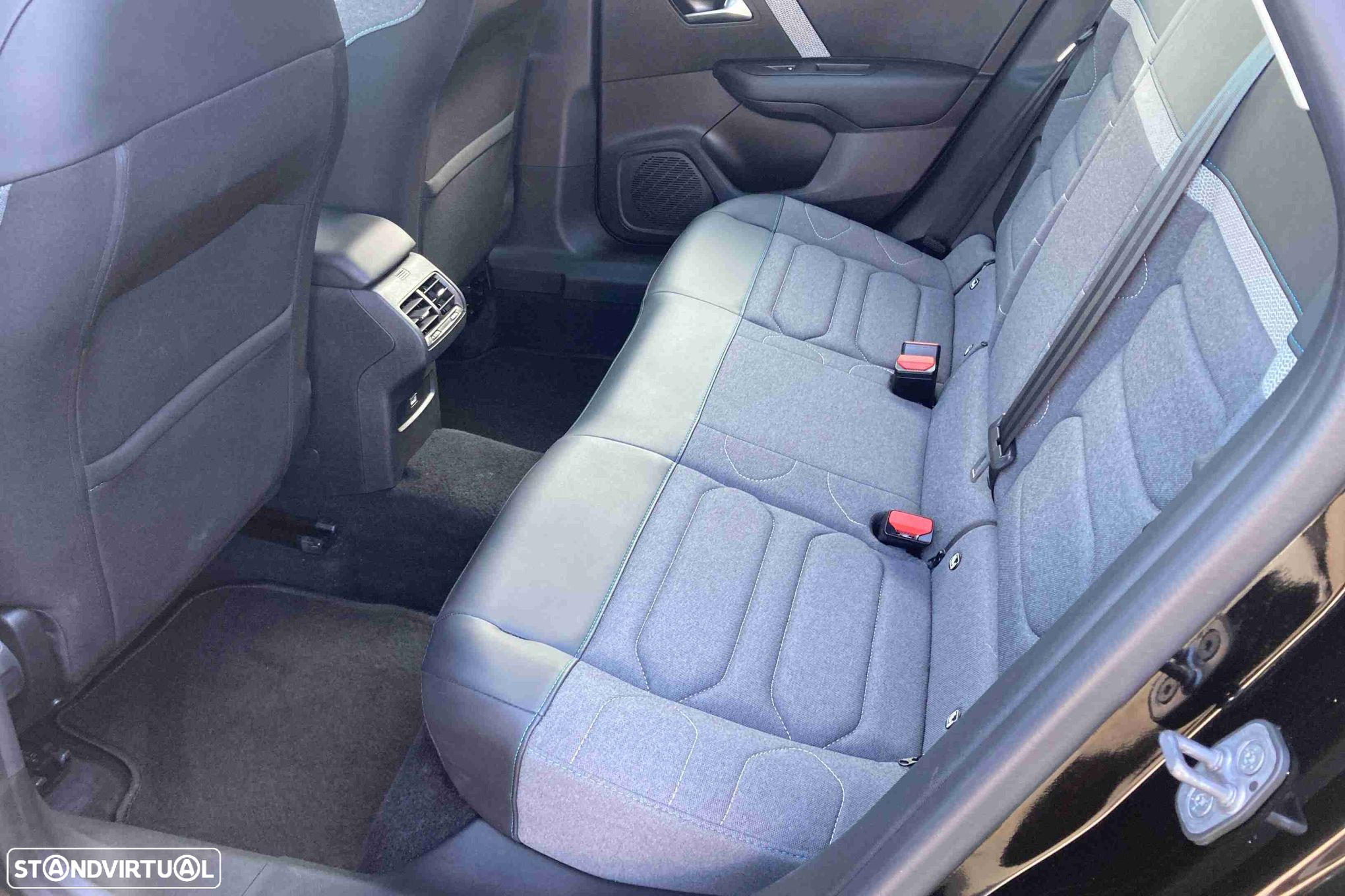 Citroën C4 1.5 BlueHDi Plus EAT8 - 22