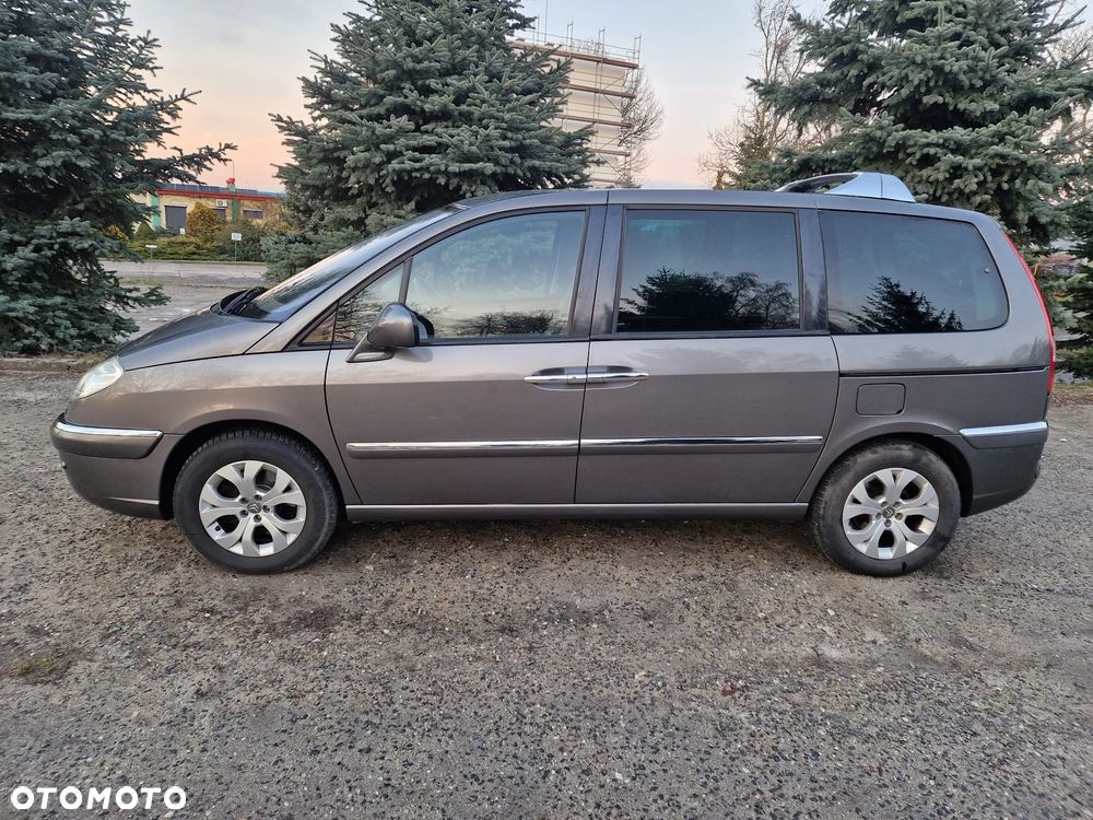 Citroën C8 HDi 165 Exclusive - 3