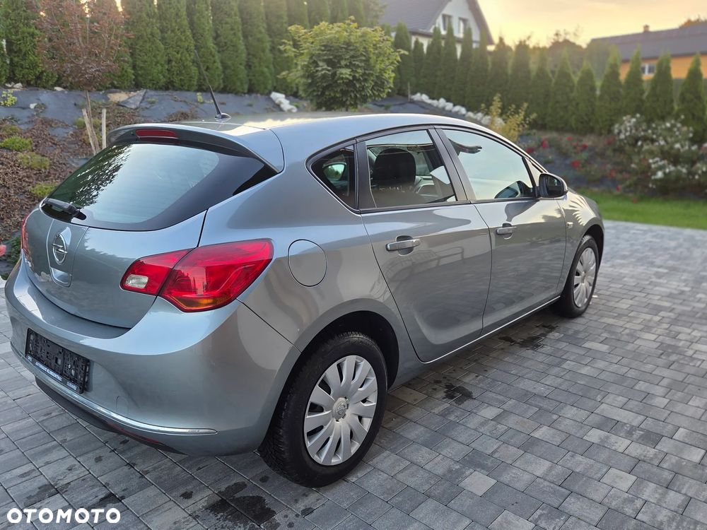 Opel Astra 1.4 T Active - 27