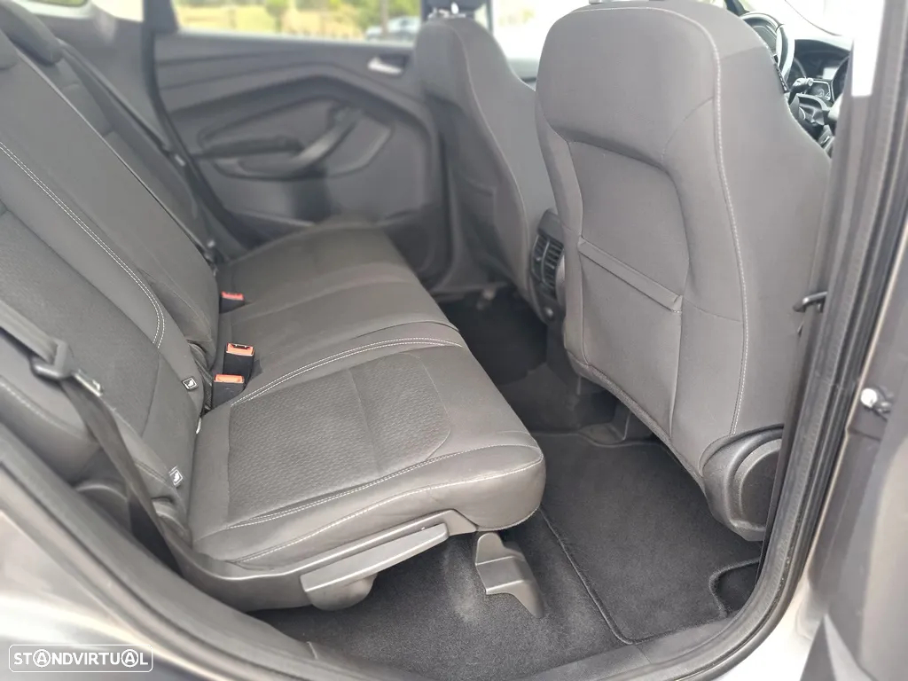 Ford Kuga 1.5 TDCi Titanium - 17