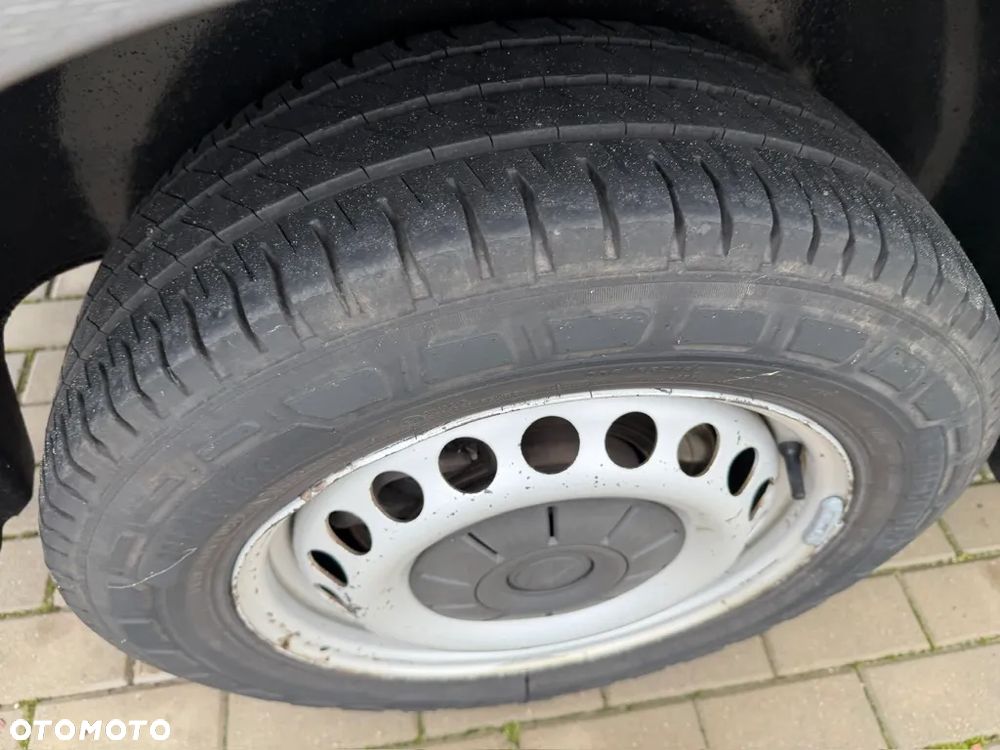 Volkswagen Transporter - 39