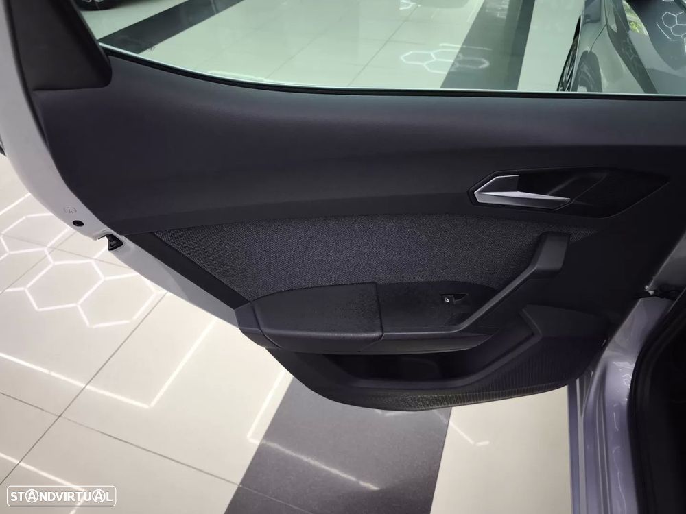 SEAT Leon 1.5 TSI ACT DSG OPF Xcellence - 41