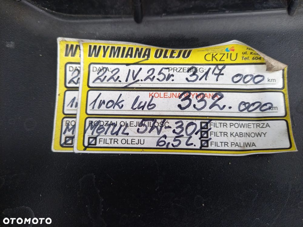 Mercedes-Benz Klasa E 200 CDI DPF BlueEFFICIENCY 7G-TRONIC - 32