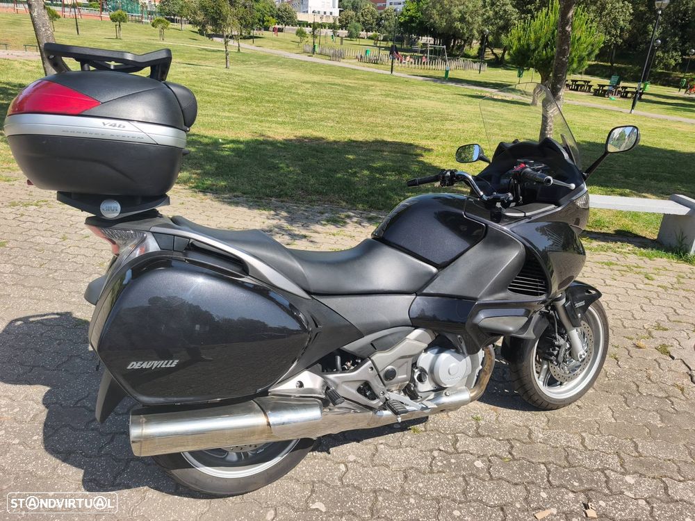Honda Deauville 700 Abs - 10
