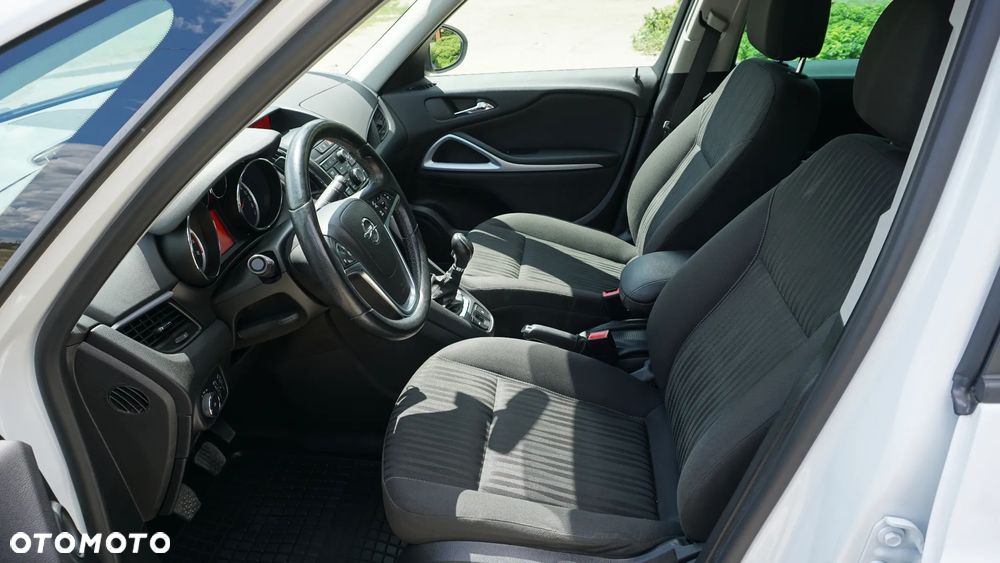 Opel Zafira Tourer 1.4 Turbo Edition - 13
