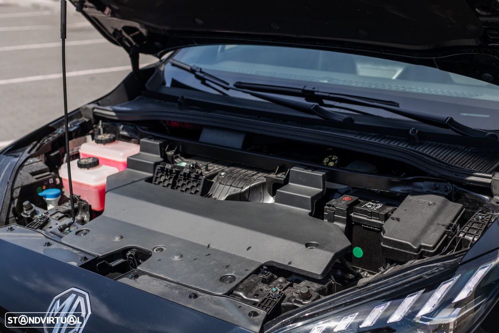 MG MG4 Luxury 49 kWh - 17