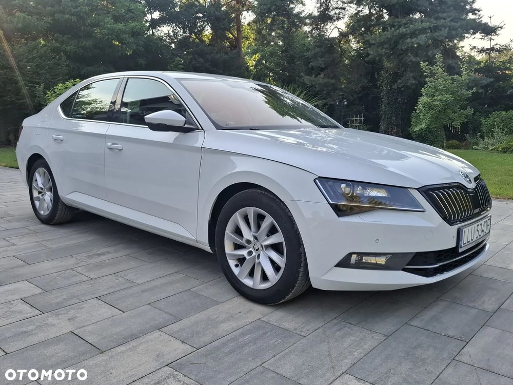 Skoda Superb 2.0 TDI Active DSG - 1