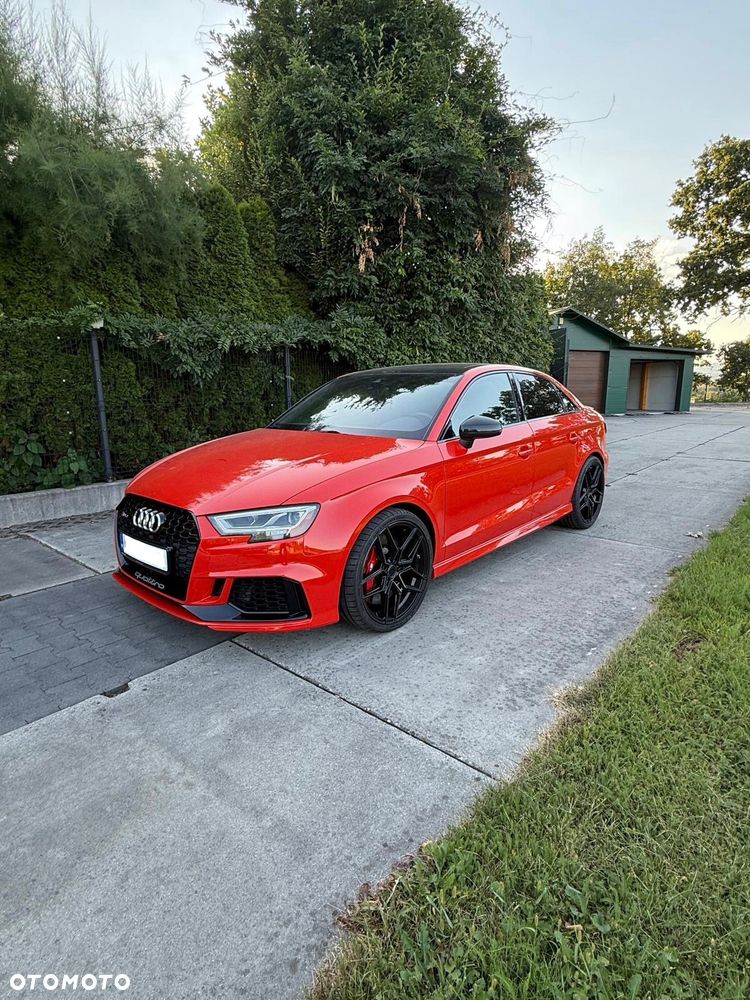 Audi RS3 Sportback - 1
