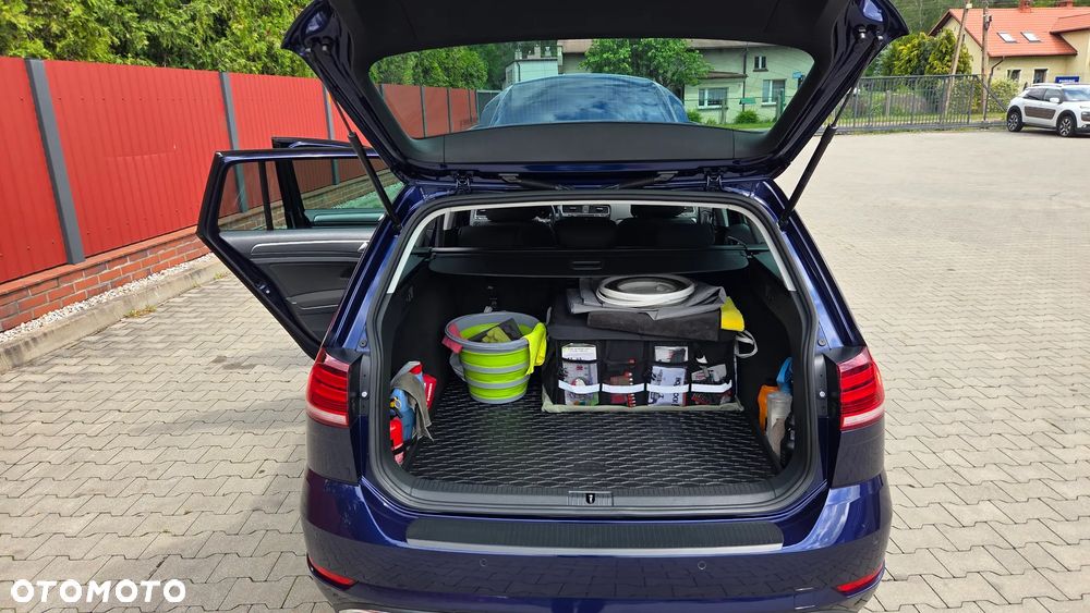 Volkswagen Golf 2.0 TDI BMT Comfortline - 32