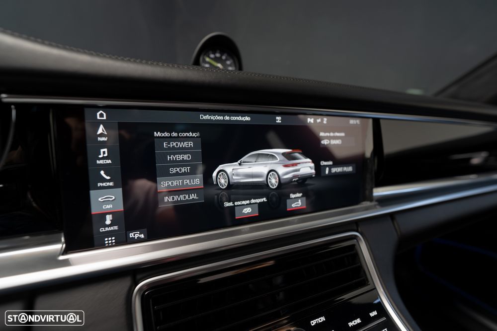 Porsche Panamera Sport Turismo Turbo S E-Hybrid - 27