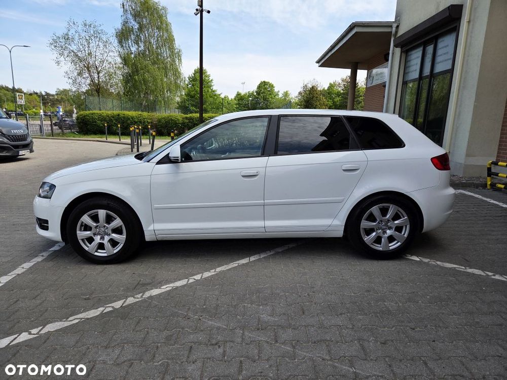 Audi A3 Sportback 1.4 TFSI Attraction - 5