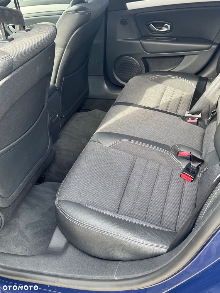 Renault Laguna dCi 150 FAP Dynamique - 15