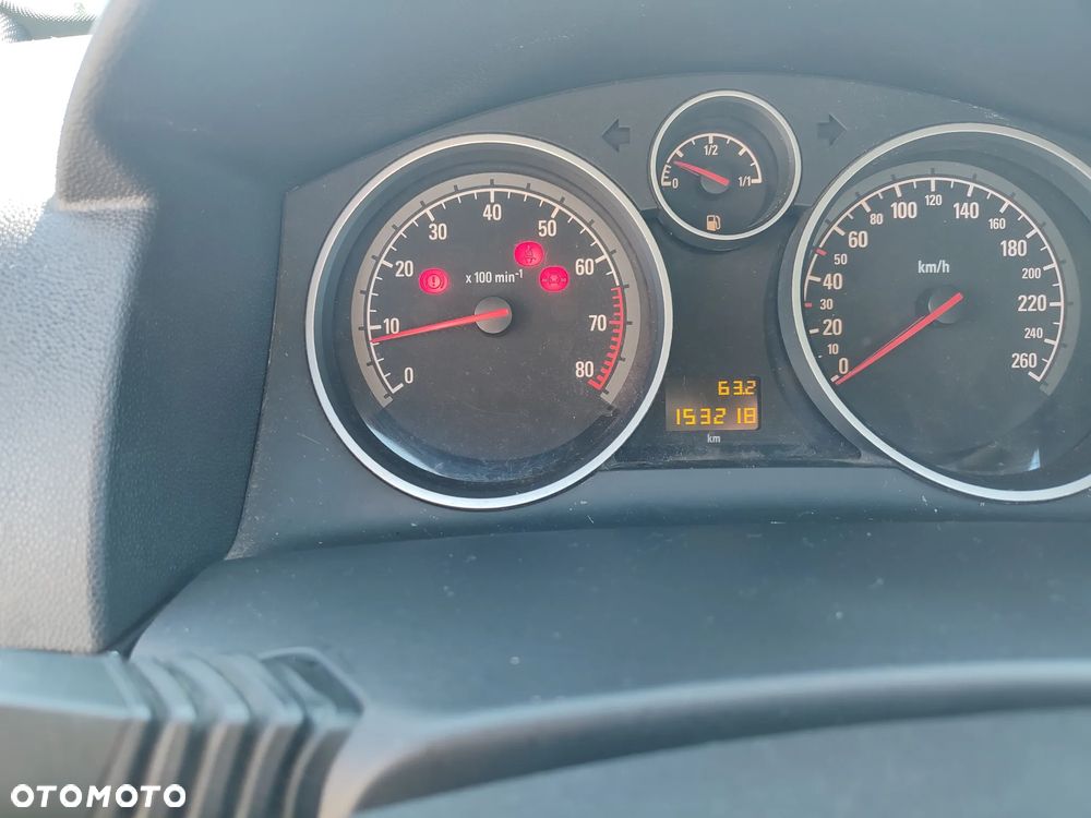 Opel Astra 1.6 Cosmo - 14