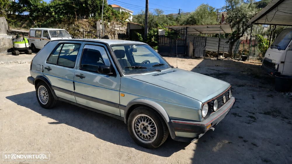 VW Golf 1.6 CL TD+ - 1